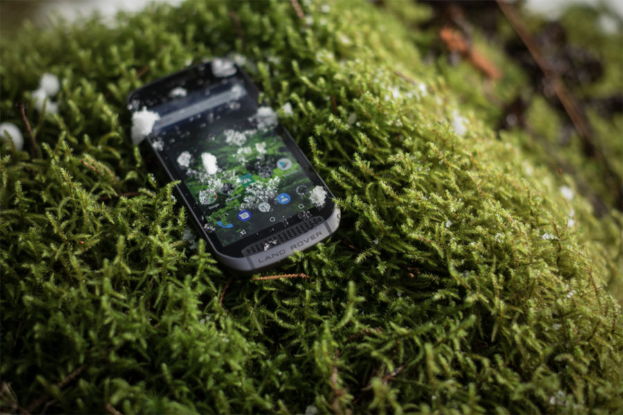 Introducing Land Rover Explore, The Outdoor Phone
